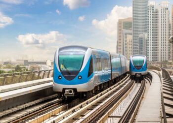 Taking unlimited trips on the Dubai Metro with the RTA travel pass