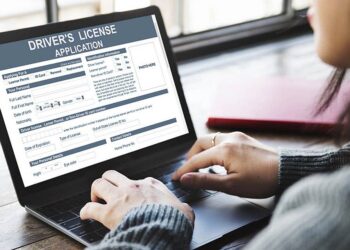 Dubai driving license renewal options - everything you need to know