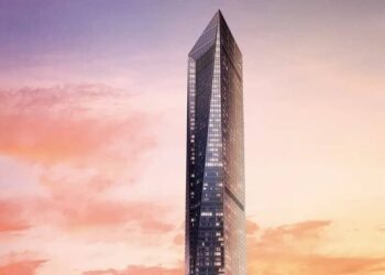 First tenants move into Dubai's new skyscraper, Uptown Tower