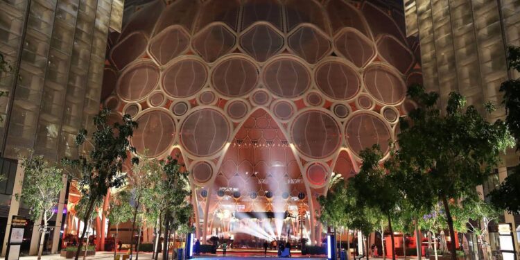 Al Wasl Plaza in Expo City secures Guinness World Record