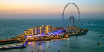 For less than Dh10, you can travel to Dubai's most popular spots by bus