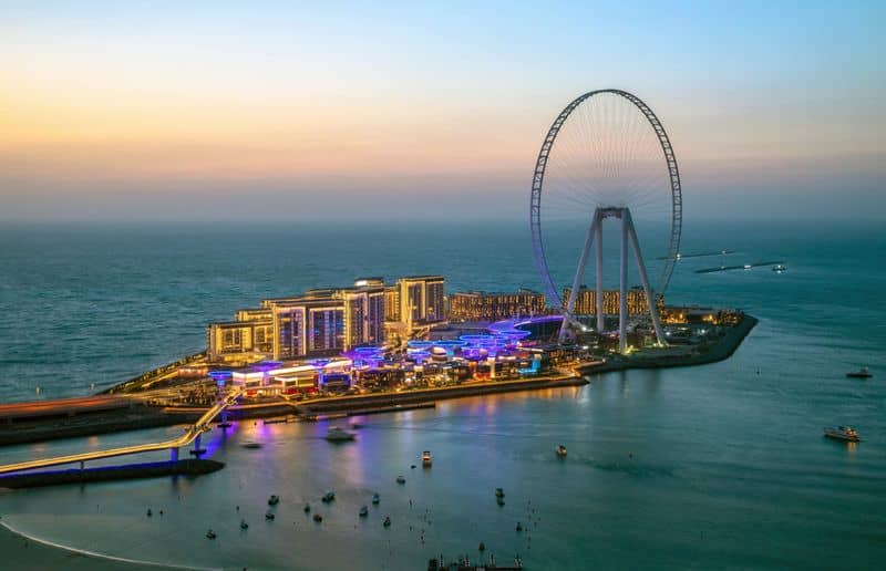 For less than Dh10, you can travel to Dubai's most popular spots by bus