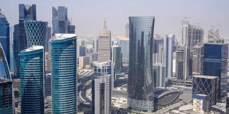 In one week, Qatar's real estate trading volume exceeded $64 million