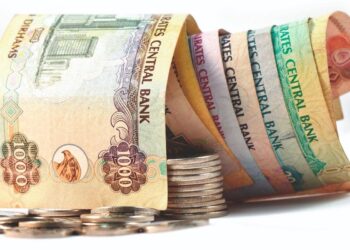 How does the new UAE end-of-service benefits scheme affect employees?