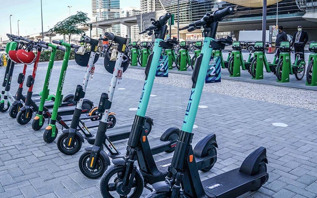 Do you own an electric scooter in Abu Dhabi? Check out this guide for all the details