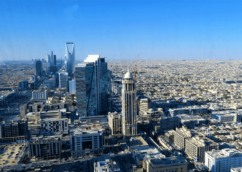 An e-platform to simplify estate distribution has been unveiled by the Saudi Justice Minister