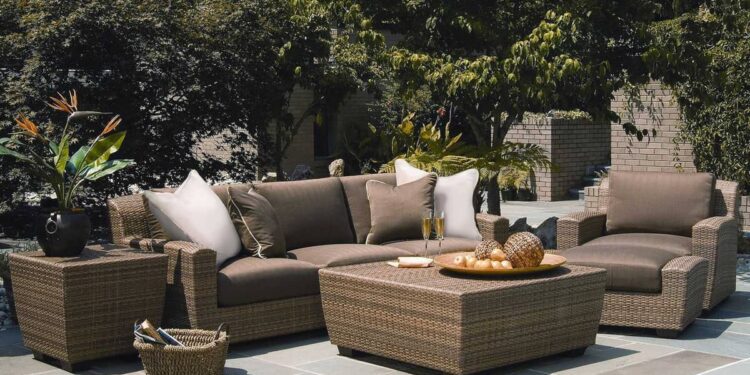 What you need to know about choosing outdoor furniture