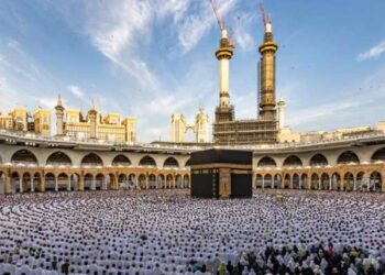 Visiting Saudi Arabia? Umrah pilgrims and tourists should save these essential contact numbers