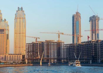 The reportage seals a deal with Turkish and Azeri groups for a joint venture in real estate