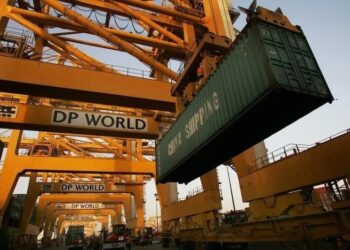 Aldar signs pact with DP World to build logistics park in Dubai