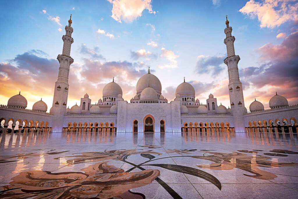 Everything about : Sheikh Zayed Grand Mosque