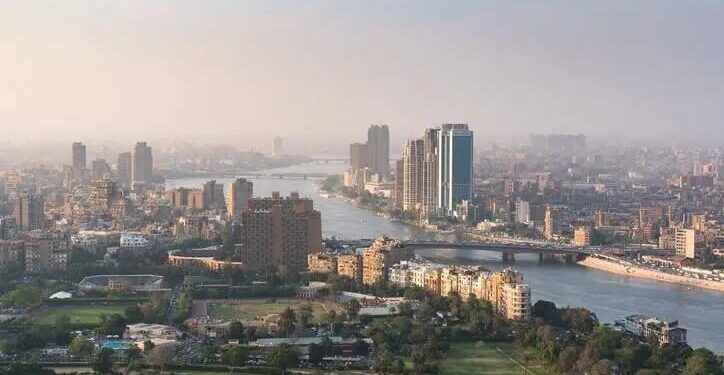 Penthouse construction opens up in Egypt's new cities