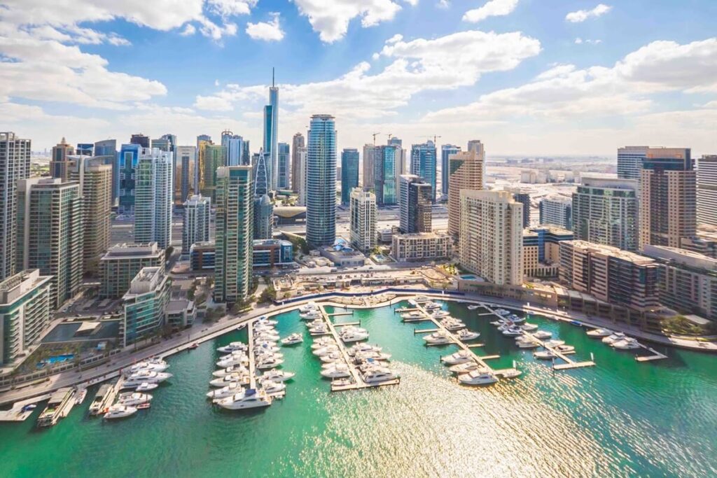The real estate market in Dubai outperforms that of London and New York with superior investment yields of 7% and double-digit price increases