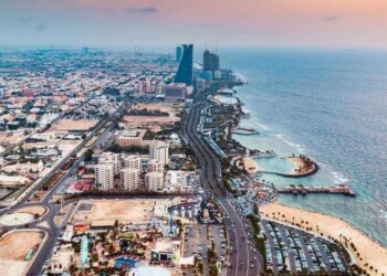 On the North Obhur waterfront, the Jeddah Mayoralty reclaims 18 government properties