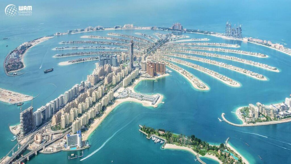 The price of Dubai villas has risen almost a third in a year
