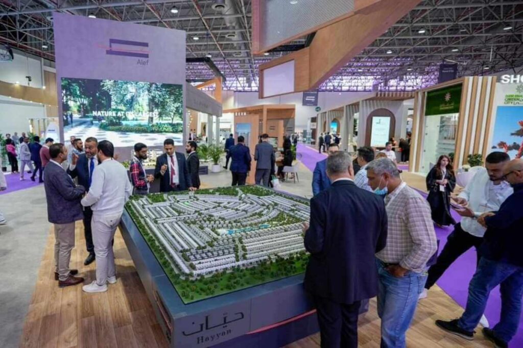 A $373 million real estate transaction is signed by Alef Group