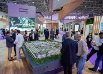 A $373 million real estate transaction is signed by Alef Group