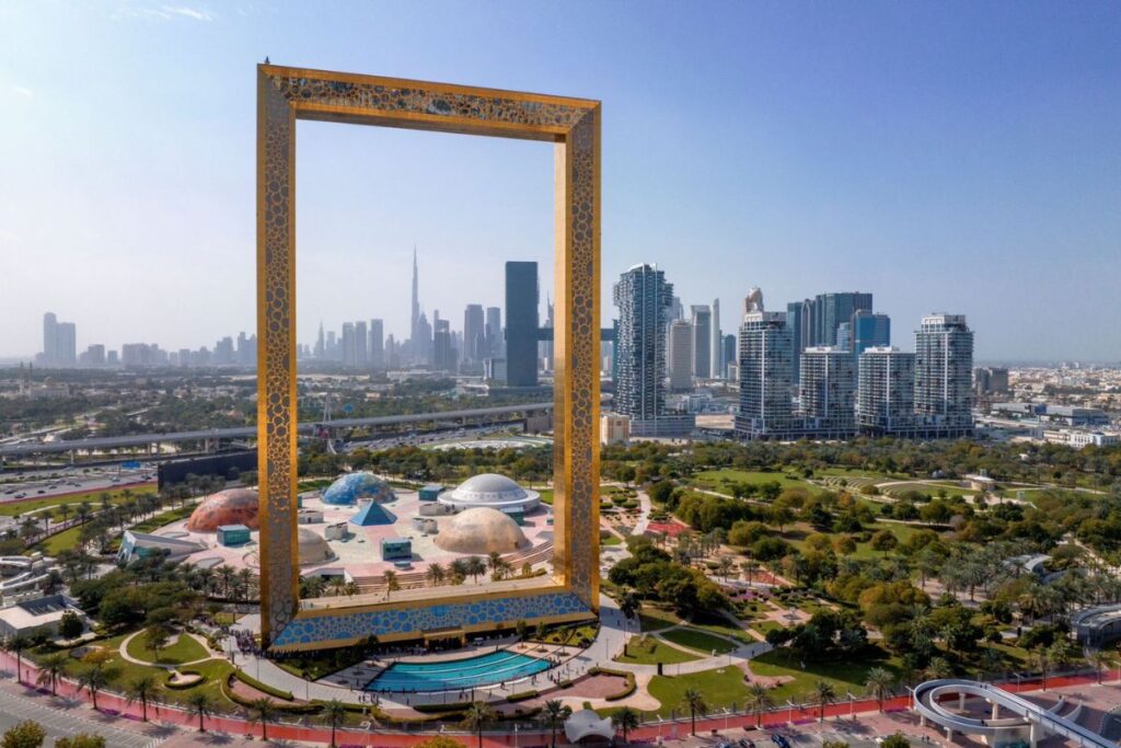 Dubai frame