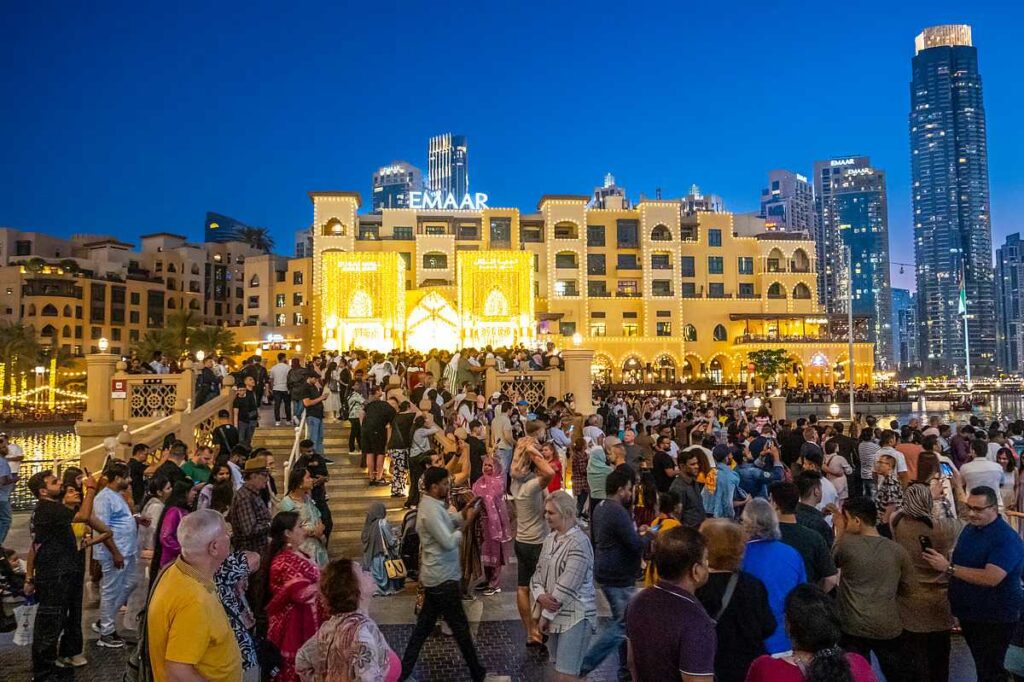 Population growth in dubai