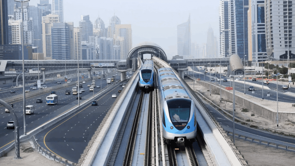 Riding the Dubai Metro? Here’s How to Be a Respectful Commuter
