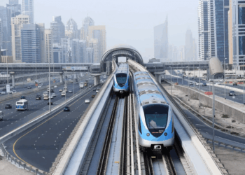 Riding the Dubai Metro? Here’s How to Be a Respectful Commuter