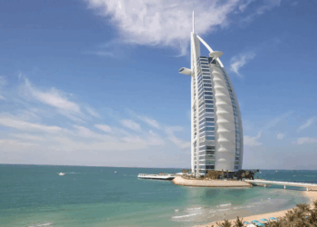 The UAE offers luxury staycation deals that fuel domestic tourism, including 25-30% off at Burj Al Arab and Atlantis Palm Jumeirah