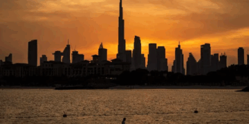 As global wealth flows into Dubai, super-prime homes smash records