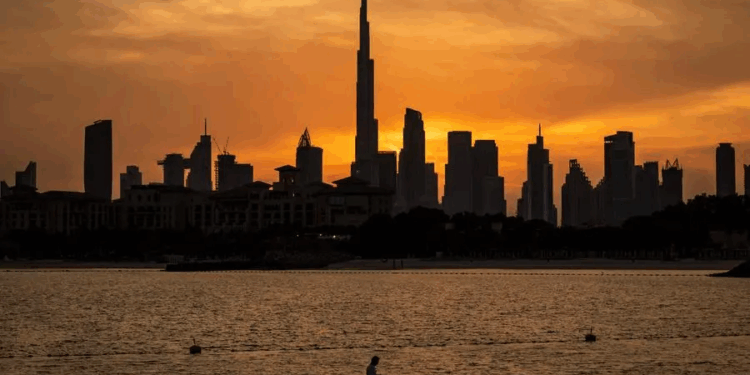 As global wealth flows into Dubai, super-prime homes smash records